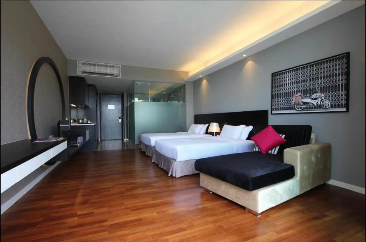 The Shore Hotel & Residences By La Vista Malacca 0*,  Malaysia